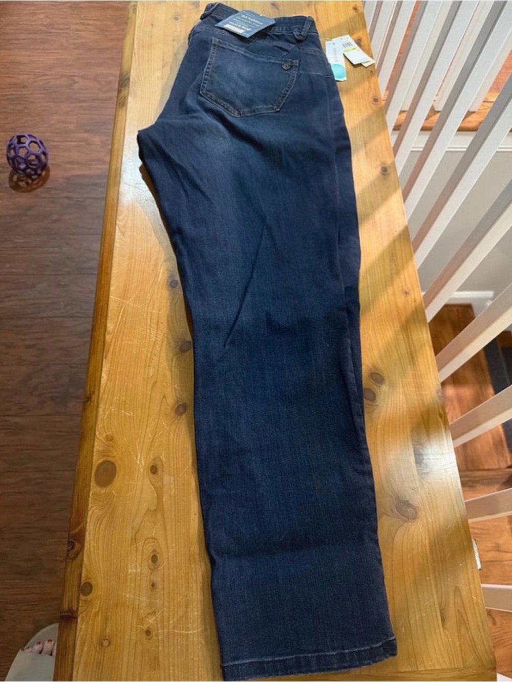 Democracy Straight Leg AB solution Jeans in Dark Blue